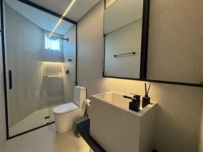 LOCAÇÃO ANUAL – APARTAMENTO FRENTE MAR | 4 SUÍTES | 331 m² | ALTO PADRÃO | MEIA PRAIA – ITAPEMA/SC: 28ª foto da galeria de imagens do imóvel