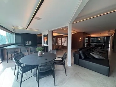 LOCAÇÃO ANUAL – APARTAMENTO FRENTE MAR | 4 SUÍTES | 331 m² | ALTO PADRÃO | MEIA PRAIA – ITAPEMA/SC: 3ª foto da galeria de imagens do imóvel