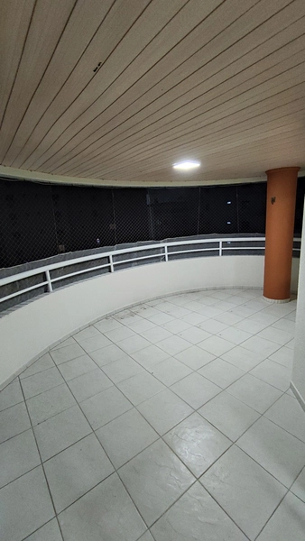 Locação anual na Meia Praia. : 12ª foto da galeria de imagens do imóvel