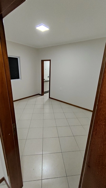 Locação anual na Meia Praia. : 22ª foto da galeria de imagens do imóvel