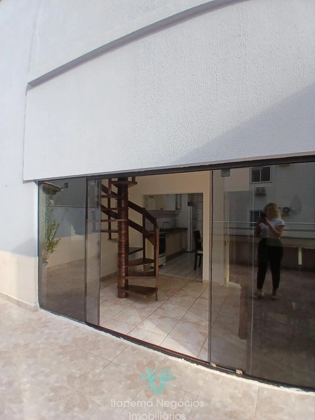 Apartamento Mobiliado de Alto Padrão com 3 Dormitórios - Meia Praia: 8ª foto da galeria de imagens do imóvel