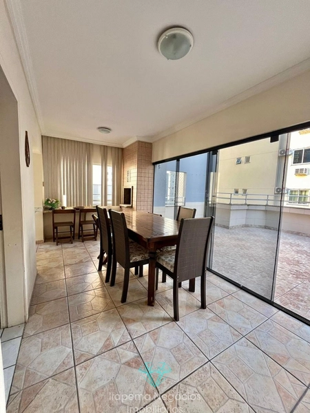 Apartamento Mobiliado de Alto Padrão com 3 Dormitórios - Meia Praia: 4ª foto da galeria de imagens do imóvel