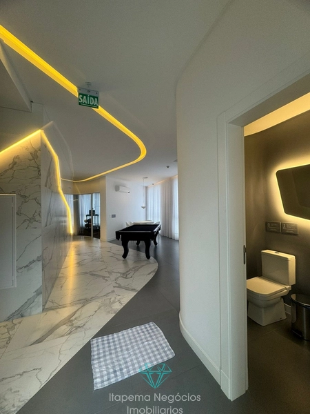 Apartamento 03 suítes, e 03 vagas- Meia Praia: 10ª foto da galeria de imagens do imóvel
