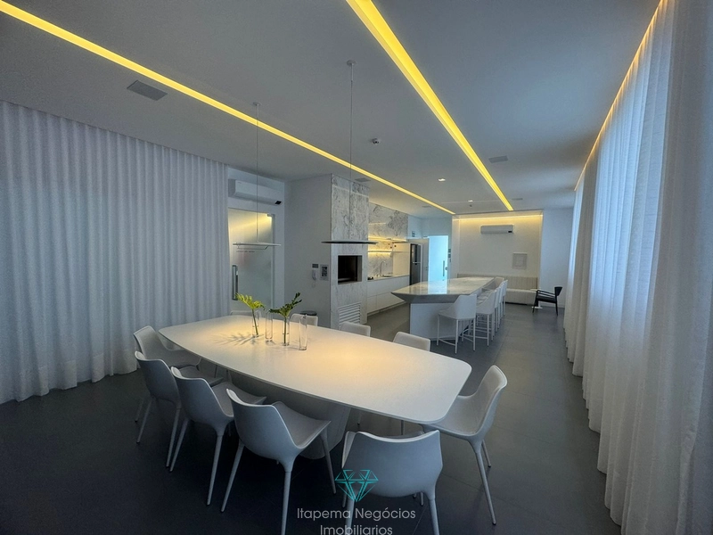Apartamento 03 suítes, e 03 vagas- Meia Praia: 17ª foto da galeria de imagens do imóvel