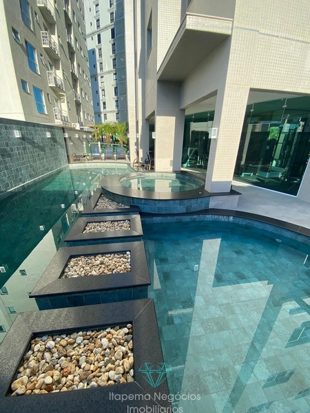 Apartamento 3 Suítes 3 Vagas - Quadra mar: 6ª foto da galeria de imagens do imóvel