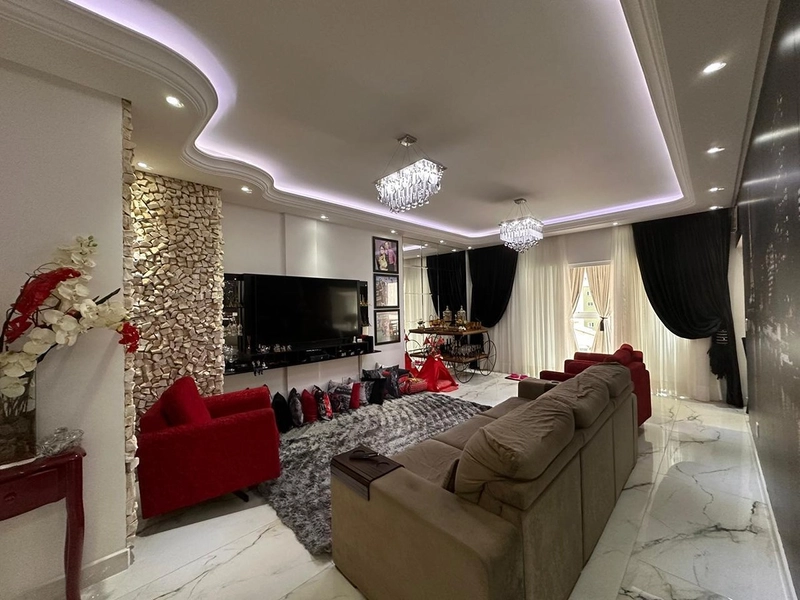 Apartamento localizado no bairro Meia Praia, em Itapema.: 1ª foto da galeria de imagens do imóvel