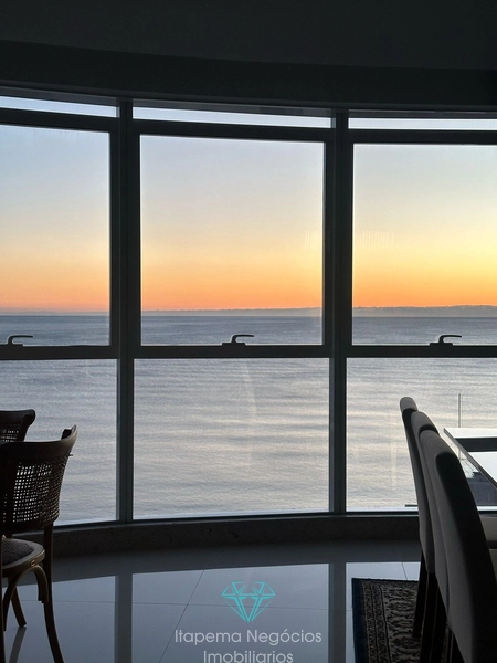 Apartamento com vista mar, 4 suítes 3 vagas. Itapema: 1ª foto da galeria de imagens do imóvel