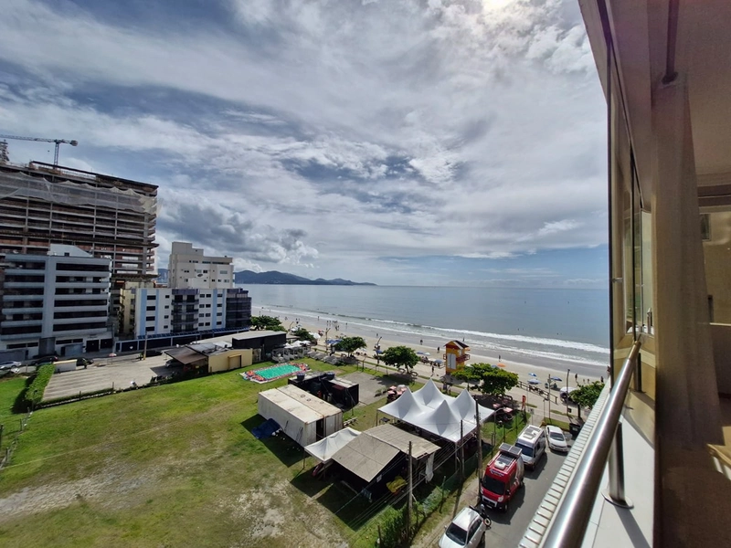 Apartamento com Vista Mar à Venda – Meia Praia, Quadra do Mar: 32ª foto da galeria de imagens do imóvel