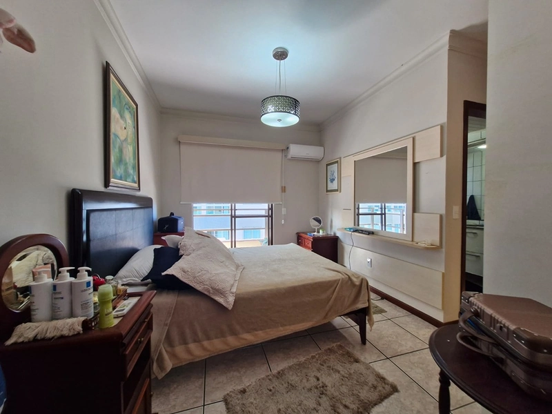 Apartamento frente mar com 4 suítes - Meia Praia: 25ª foto da galeria de imagens do imóvel