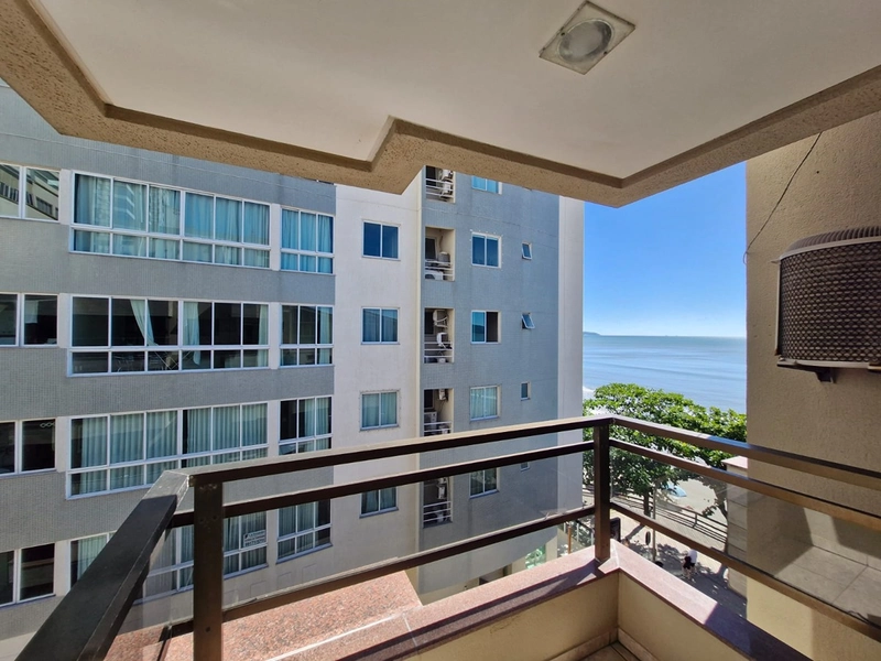 Apartamento frente mar com 4 suítes - Meia Praia: 10ª foto da galeria de imagens do imóvel