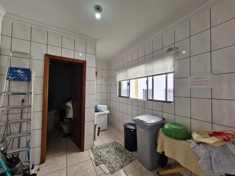 Apartamento frente mar com 4 suítes - Meia Praia: 32ª foto da galeria de imagens do imóvel