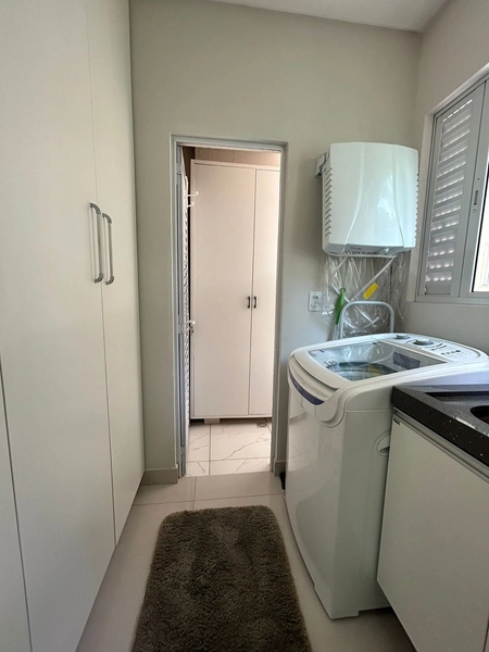 Apartamento 3 Dormitórios Sendo 3 Suítes... Meia Praia - Itapema / SC: 13ª foto da galeria de imagens do imóvel