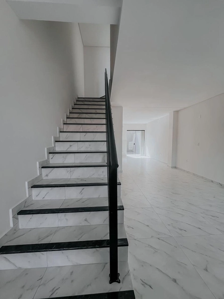 SOBRADO À VENDA: 3ª foto da galeria de imagens do imóvel