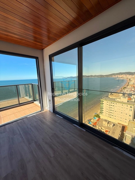 Cobertura Duplex à Venda – Meia Praia | Quadra Mar: 7ª foto da galeria de imagens do imóvel