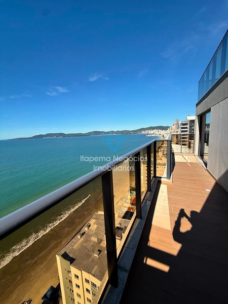Cobertura Duplex à Venda – Meia Praia | Quadra Mar: 6ª foto da galeria de imagens do imóvel
