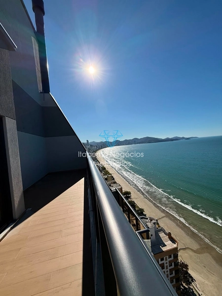 Cobertura Duplex à Venda – Meia Praia | Quadra Mar: 1ª foto da galeria de imagens do imóvel
