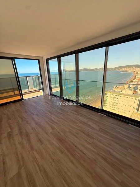 Cobertura Duplex à Venda – Meia Praia | Quadra Mar: 9ª foto da galeria de imagens do imóvel