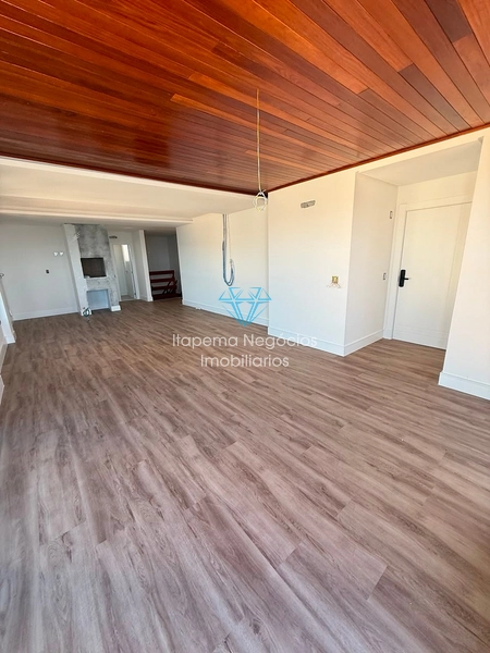 Cobertura Duplex à Venda – Meia Praia | Quadra Mar: 12ª foto da galeria de imagens do imóvel