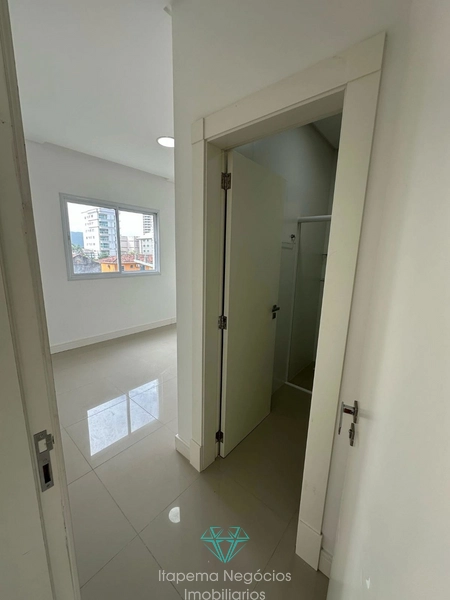 Apartamento em Meia Praia – Conforto e sofisticação perto do mar: 1ª foto da galeria de imagens do imóvel