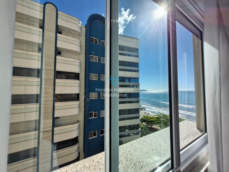 Frente mar com 4 suítes. Meia Praia/ Itapema : 17ª foto da galeria de imagens do imóvel