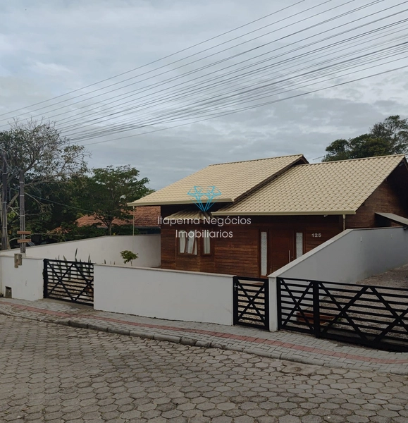 Casa para venda Mobiliada e 3 quartos, 130 m² - Canto Grande, Bombinhas: 4ª foto da galeria de imagens do imóvel