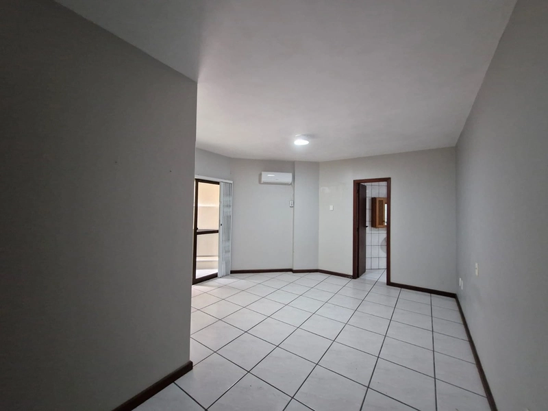 APARTAMENTO À VENDA – FRENTE MAR: 27ª foto da galeria de imagens do imóvel