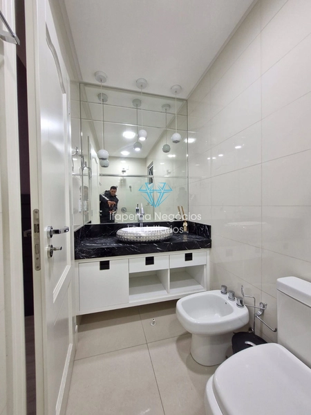 Apartamento mobiliado e decorado, muito luxuoso e frente mar.: 19ª foto da galeria de imagens do imóvel
