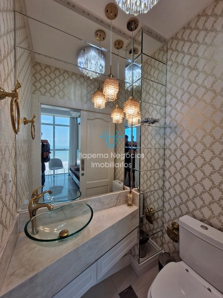 Apartamento mobiliado e decorado, muito luxuoso e frente mar.: 15ª foto da galeria de imagens do imóvel