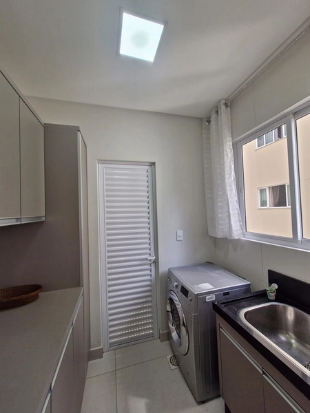 Apartamento 3 Dormitórios Sendo 3 Suítes - Meia Praia - Itapema / SC: 25ª foto da galeria de imagens do imóvel