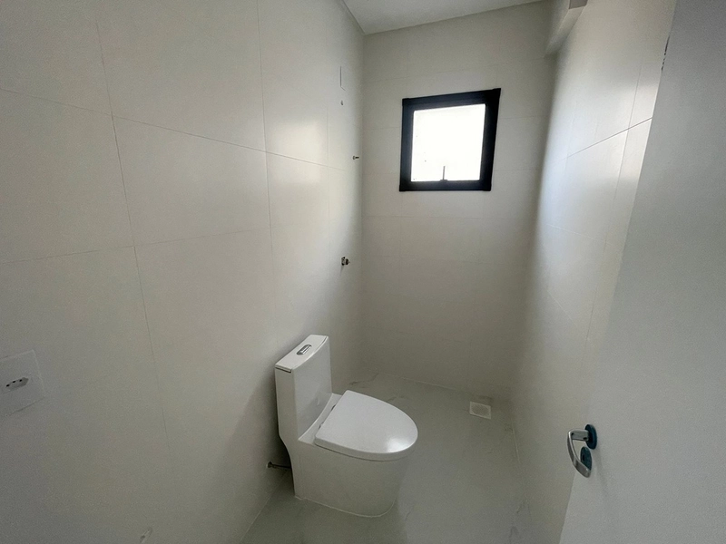 APARTAMENTO À VENDA – QUADRA MAR EM MEIA PRAIA: 8ª foto da galeria de imagens do imóvel