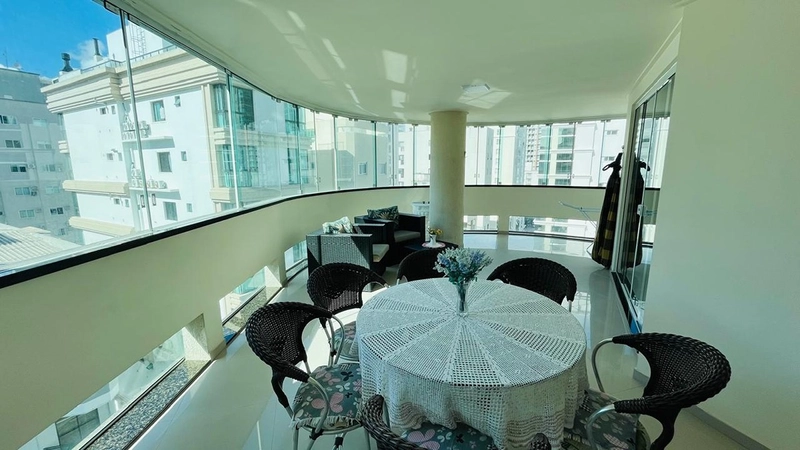  APARTAMENTO MOBILIADO PARA VENDA EM MEIA PRAIA. : 5ª foto da galeria de imagens do imóvel