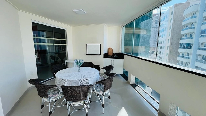  APARTAMENTO MOBILIADO PARA VENDA EM MEIA PRAIA. : 4ª foto da galeria de imagens do imóvel