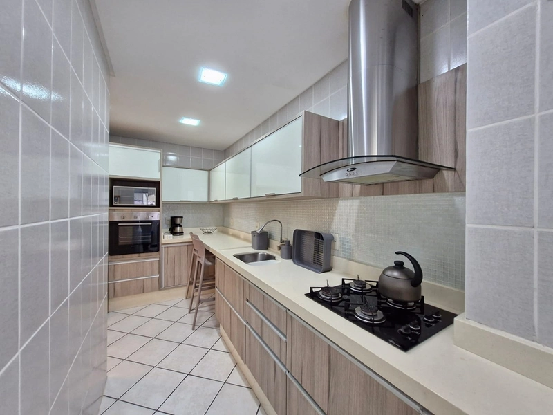 APARTAMENTO À VENDA – MEIA PRAIA (QUADRA MAR): 21ª foto da galeria de imagens do imóvel