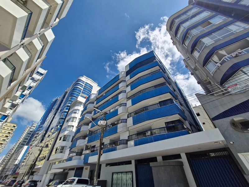 APARTAMENTO À VENDA – MEIA PRAIA (QUADRA MAR): 2ª foto da galeria de imagens do imóvel