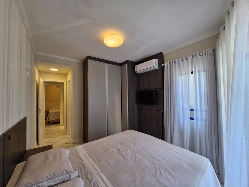 APARTAMENTO À VENDA – MEIA PRAIA (QUADRA MAR): 13ª foto da galeria de imagens do imóvel