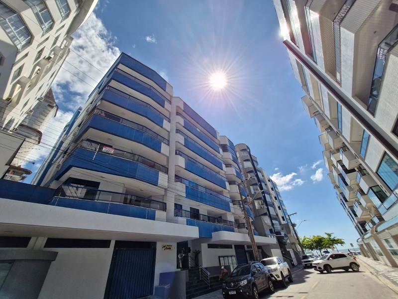 APARTAMENTO À VENDA – MEIA PRAIA (QUADRA MAR): 3ª foto da galeria de imagens do imóvel