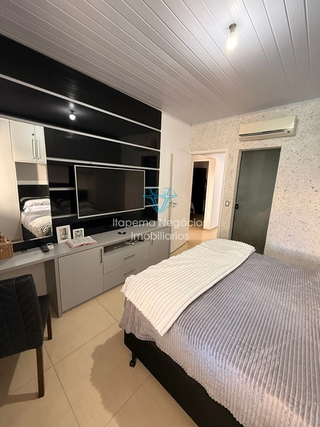 Casa com 3 dormitórios, piscina e vaga para 4 carros -  Morretes. : 21ª foto da galeria de imagens do imóvel