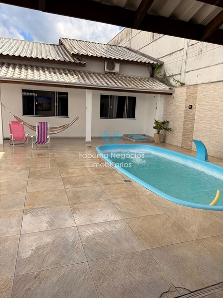 Casa com 3 dormitórios, piscina e vaga para 4 carros -  Morretes. : 2ª foto da galeria de imagens do imóvel