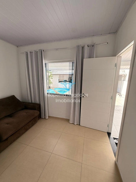 Casa com 3 dormitórios, piscina e vaga para 4 carros -  Morretes. : 9ª foto da galeria de imagens do imóvel