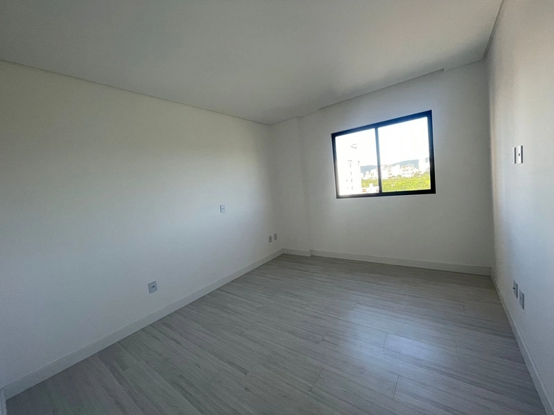 LOCAÇÃO DE APARTAMENTO – MEIA PRAIA | TERCEIRA QUADRA: 8ª foto da galeria de imagens do imóvel