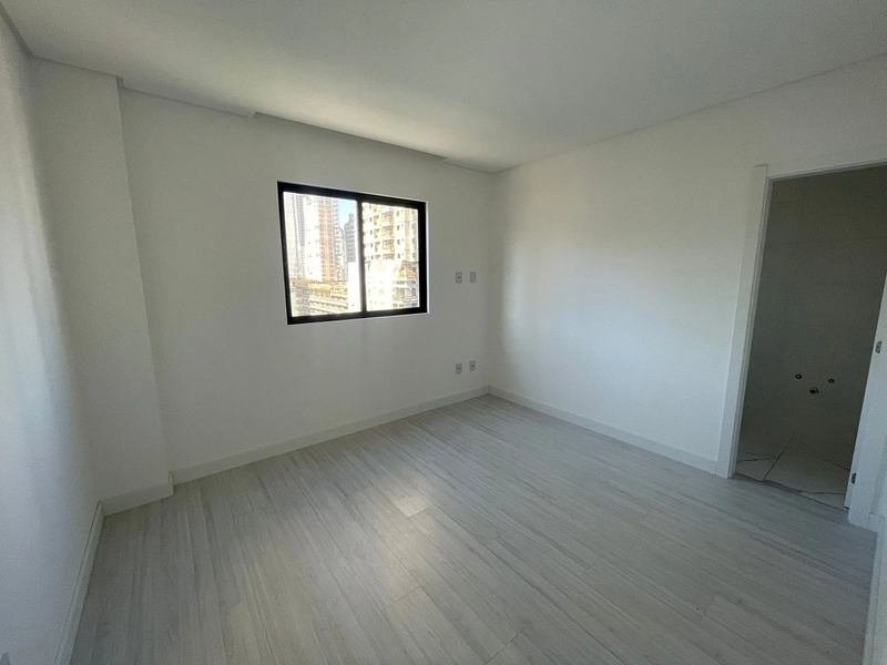 LOCAÇÃO DE APARTAMENTO – MEIA PRAIA | TERCEIRA QUADRA: 7ª foto da galeria de imagens do imóvel