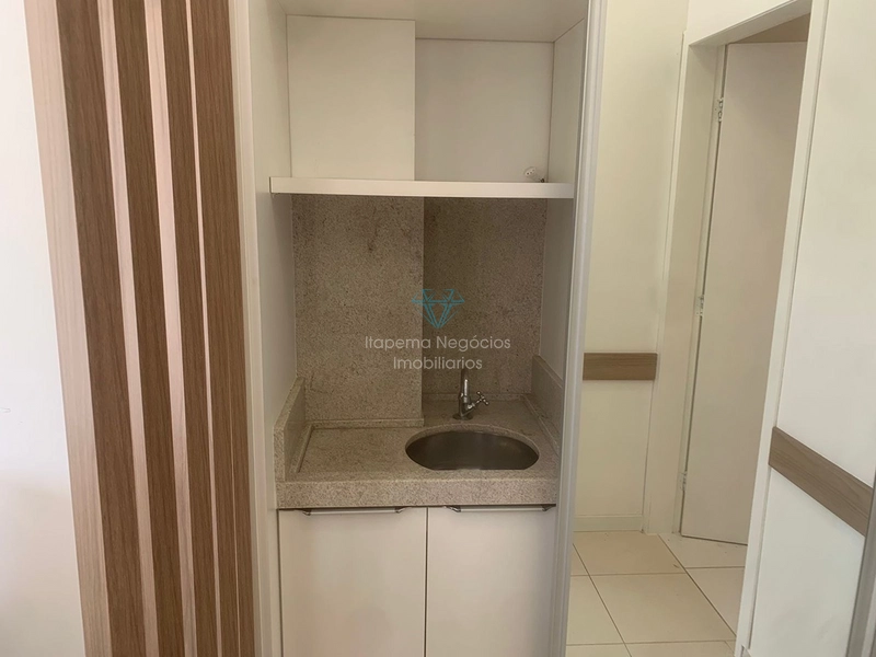 Sala comercial mobiliada para locação – Meia Praia, Itapema: 8ª foto da galeria de imagens do imóvel