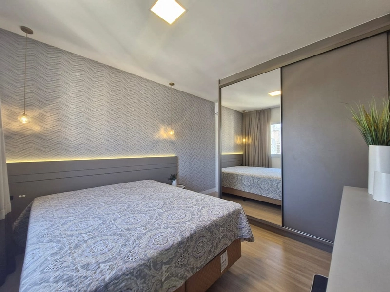 Apartamento finamente mobiliado e decorado localizado na segunda quadra do bairro Meia Praia Itapema.: 32ª foto da galeria de imagens do imóvel