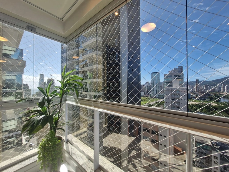 Apartamento finamente mobiliado e decorado localizado na segunda quadra do bairro Meia Praia Itapema.: 28ª foto da galeria de imagens do imóvel