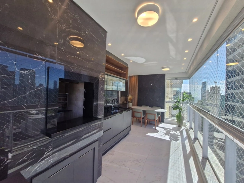 Apartamento finamente mobiliado e decorado localizado na segunda quadra do bairro Meia Praia Itapema.: 25ª foto da galeria de imagens do imóvel