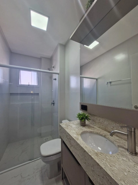 Apartamento finamente mobiliado e decorado localizado na segunda quadra do bairro Meia Praia Itapema.: 41ª foto da galeria de imagens do imóvel