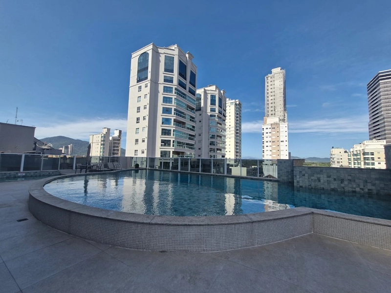 Apartamento finamente mobiliado e decorado localizado na segunda quadra do bairro Meia Praia Itapema.: 52ª foto da galeria de imagens do imóvel