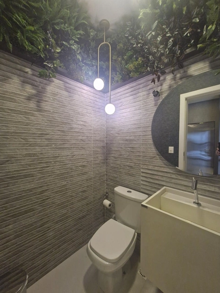 Apartamento finamente mobiliado e decorado localizado na segunda quadra do bairro Meia Praia Itapema.: 8ª foto da galeria de imagens do imóvel