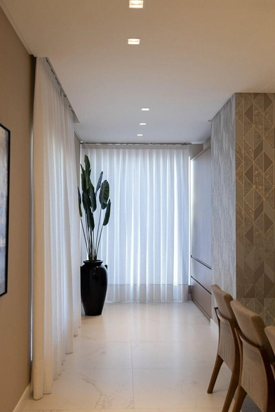 Apartamento finamente mobiliado e decorado localizado na segunda quadra do bairro Meia Praia Itapema.: 79ª foto da galeria de imagens do imóvel