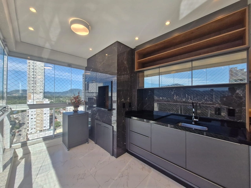 Apartamento finamente mobiliado e decorado localizado na segunda quadra do bairro Meia Praia Itapema.: 22ª foto da galeria de imagens do imóvel